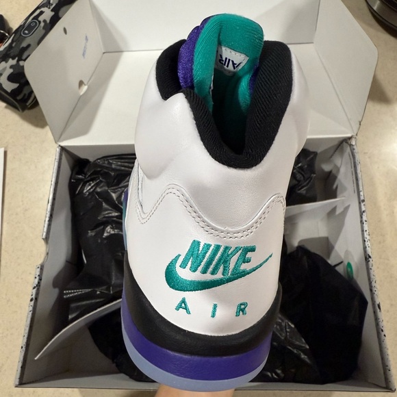 Jordan White and Teal Sneakers - Picture 4 of 8